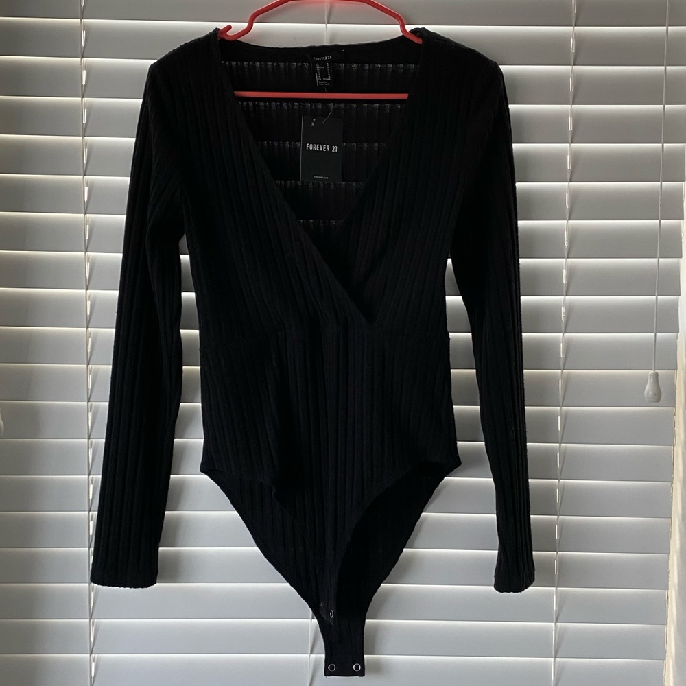 Forever 21 black ribbed bodysuit
